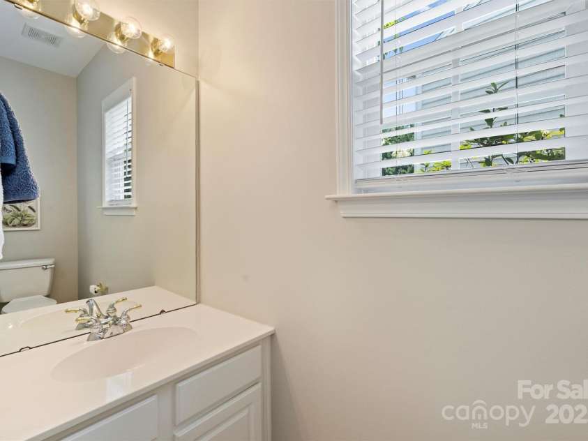 7930 Lancken Drive, Charlotte, NC 28277.  MLS# CAR4278495, YatesRealty ID 25122. 