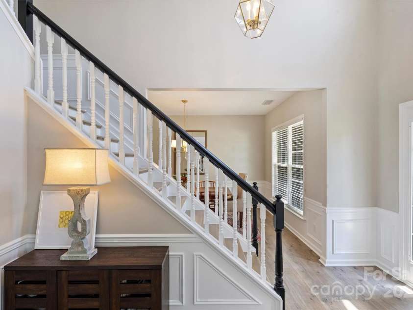 7930 Lancken Drive, Charlotte, NC 28277.  MLS# CAR4278495, YatesRealty ID 25122. 
