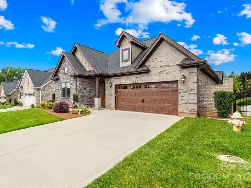 6107 Gold Springs Way, Denver, NC 28037.  MLS# CAR4271225, YatesRealty ID 25123. 