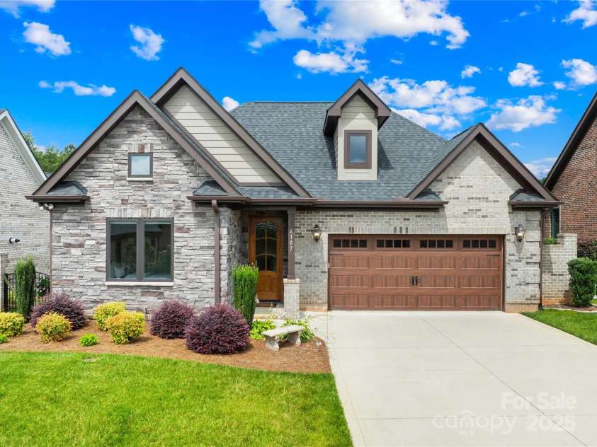 6107 Gold Springs Way, Denver, NC 28037.  MLS# CAR4271225, YatesRealty ID 25123. 