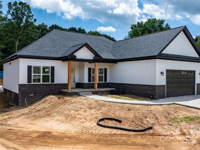 2333 Ellen Street, Granite Falls, NC 28630.  MLS# CAR4273178, YatesRealty ID 25124. 