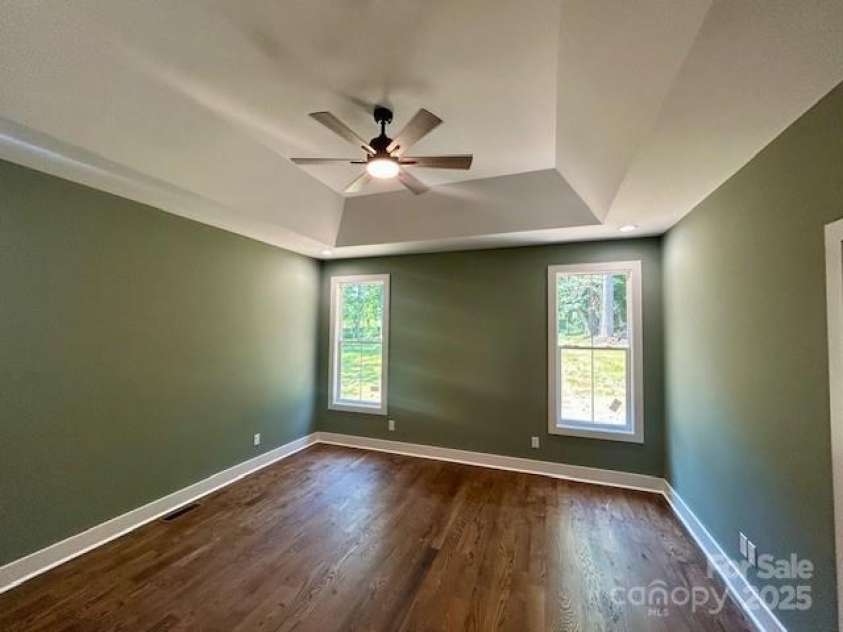141 Maplewood Court, Hudson, NC 28638.  MLS# CAR4279245, YatesRealty ID 25127. Primary bedroom with trey ceiling and hardwood floors