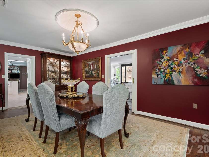 185 Macon Avenue, Asheville, NC 28804.  MLS# CAR4374162, YatesRealty ID 25128. 