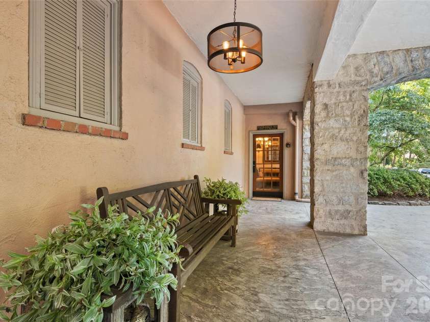 185 Macon Avenue, Asheville, NC 28804.  MLS# CAR4424136, YatesRealty ID 25128. 