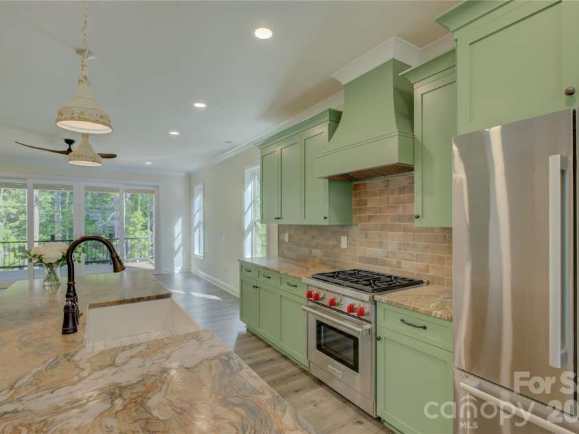 18210 Kalabash Road, Charlotte, NC 28278.  MLS# CAR4376040, YatesRealty ID 25129. 
