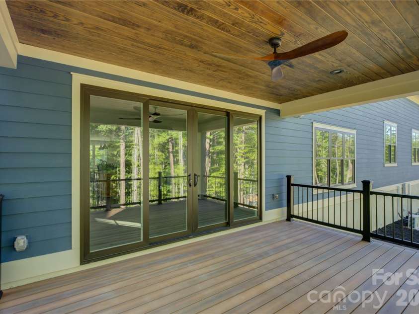 18210 Kalabash Road, Charlotte, NC 28278.  MLS# CAR4376040, YatesRealty ID 25129. 