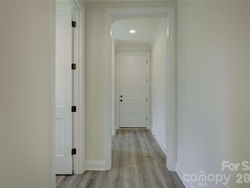 18210 Kalabash Road, Charlotte, NC 28278.  MLS# CAR4376040, YatesRealty ID 25129. 