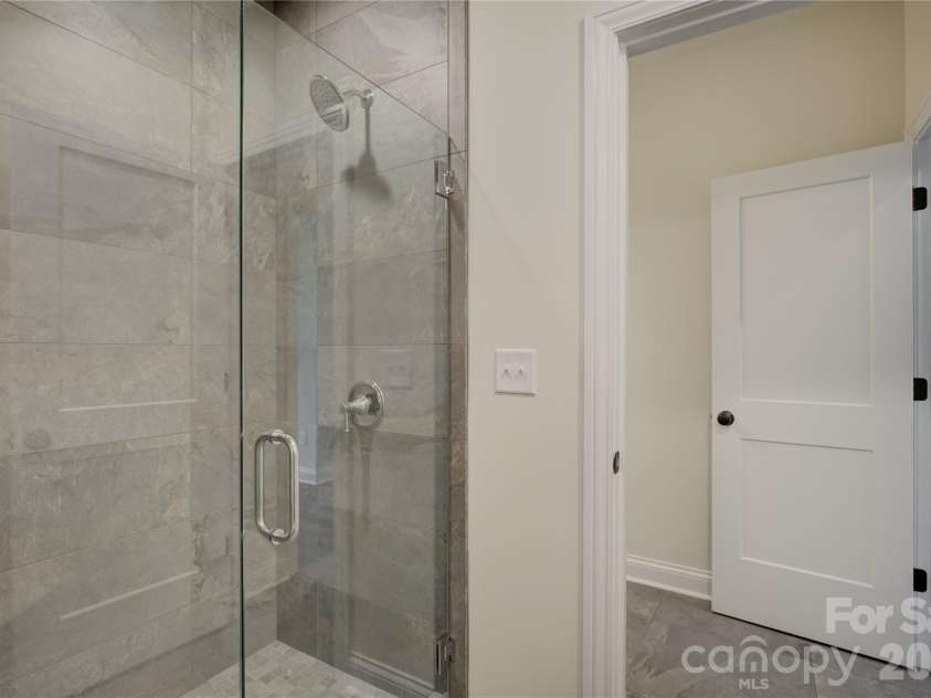 18210 Kalabash Road, Charlotte, NC 28278.  MLS# CAR4376040, YatesRealty ID 25129. 