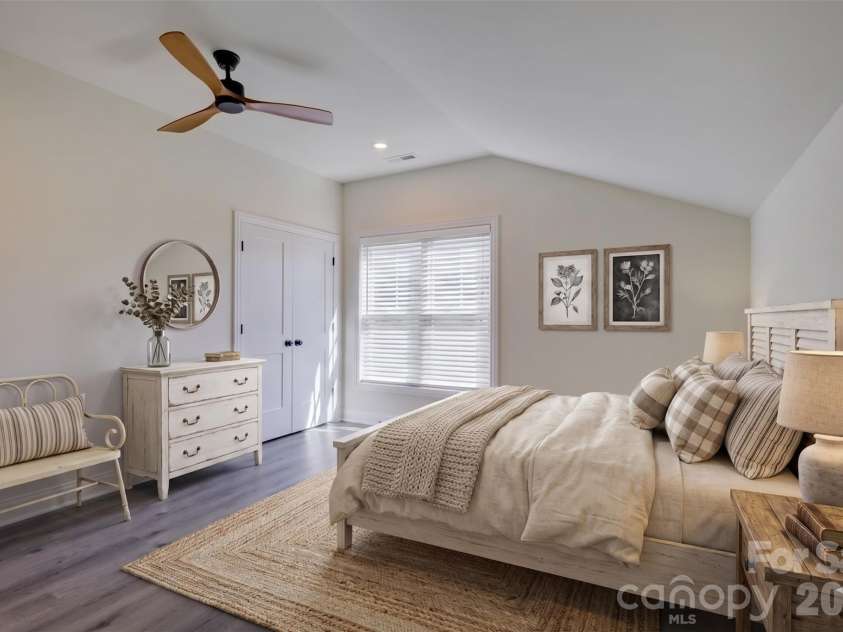 18210 Kalabash Road, Charlotte, NC 28278.  MLS# CAR4376040, YatesRealty ID 25129. Virtually staged bedroom 3 Ensuite
