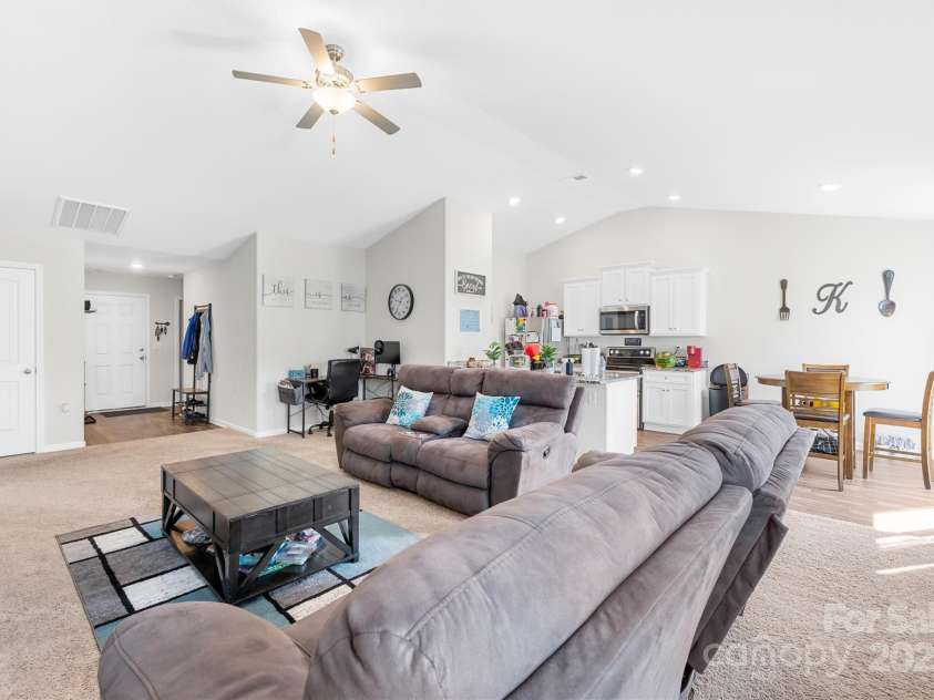 226 Caley Street, Kings Mountain, NC 28086.  MLS# CAR4278990, YatesRealty ID 25131. 