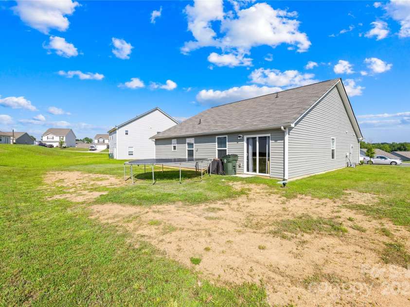 226 Caley Street, Kings Mountain, NC 28086.  MLS# CAR4278990, YatesRealty ID 25131. 