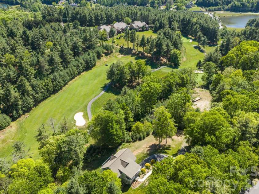 38 Beaus Valley Drive, Roaring Gap, NC 28668.  MLS# CAR4381335, YatesRealty ID 25133. 