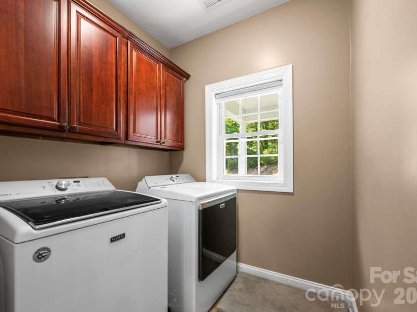 38 Beaus Valley Drive, Roaring Gap, NC 28668.  MLS# CAR4381335, YatesRealty ID 25133. 