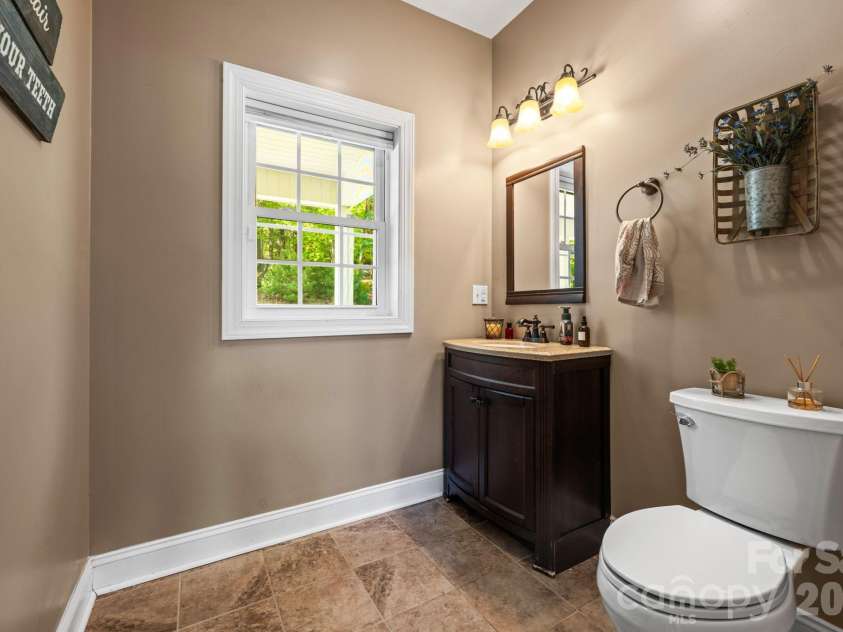 38 Beaus Valley Drive, Roaring Gap, NC 28668.  MLS# CAR4381335, YatesRealty ID 25133. 