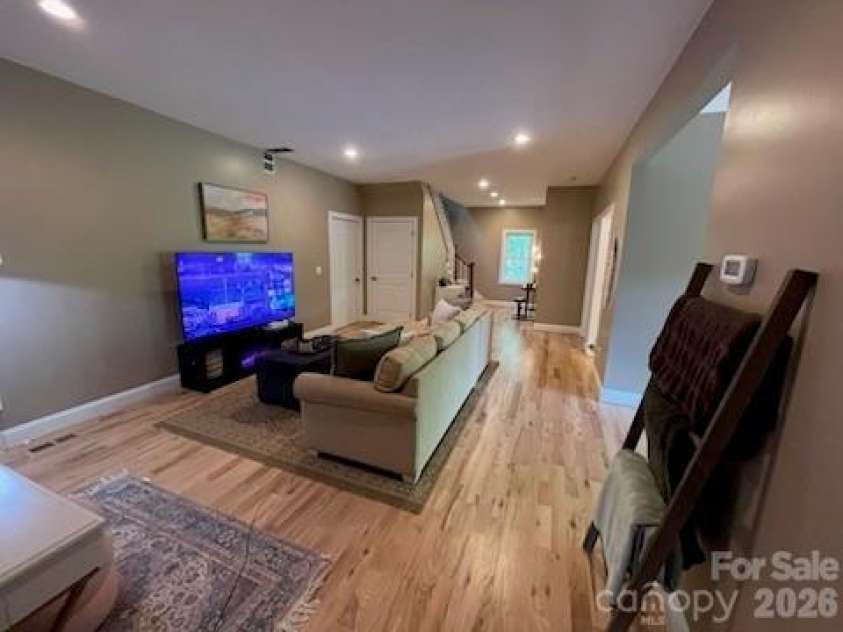 38 Beaus Valley Drive, Roaring Gap, NC 28668.  MLS# CAR4381335, YatesRealty ID 25133. 