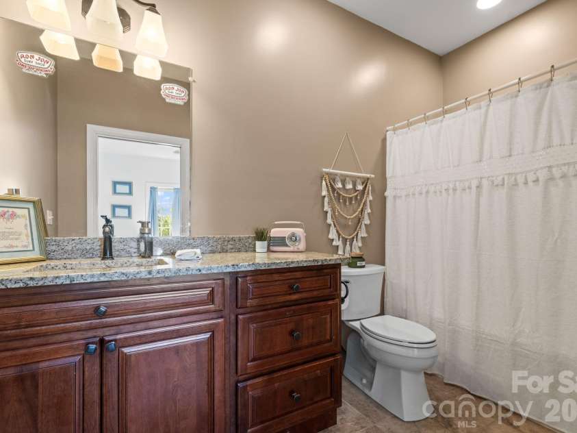 38 Beaus Valley Drive, Roaring Gap, NC 28668.  MLS# CAR4381335, YatesRealty ID 25133. 