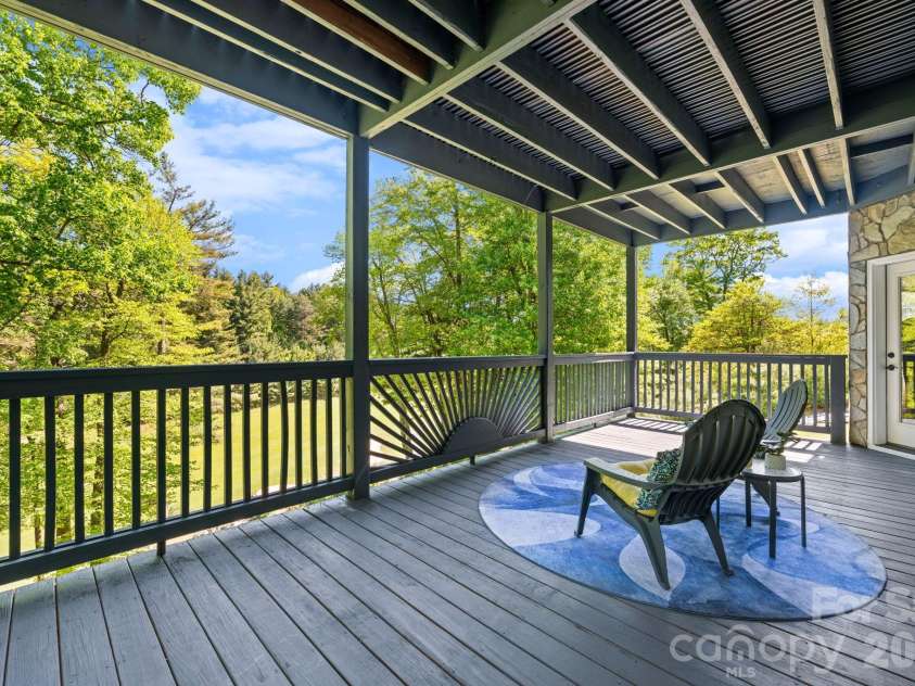 38 Beaus Valley Drive, Roaring Gap, NC 28668.  MLS# CAR4381335, YatesRealty ID 25133. 