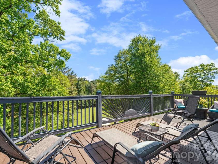 38 Beaus Valley Drive, Roaring Gap, NC 28668.  MLS# CAR4381335, YatesRealty ID 25133. 