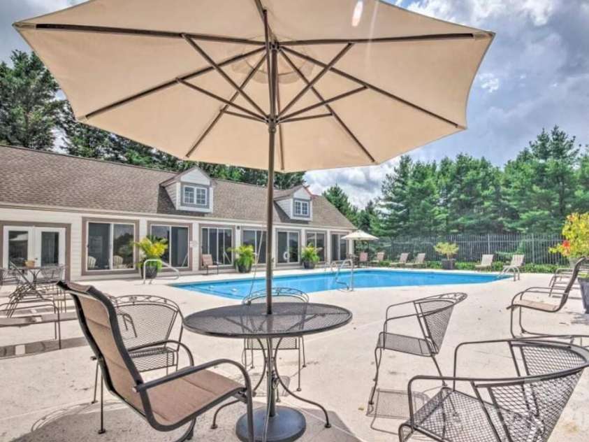 38 Beaus Valley Drive, Roaring Gap, NC 28668.  MLS# CAR4381335, YatesRealty ID 25133. 
