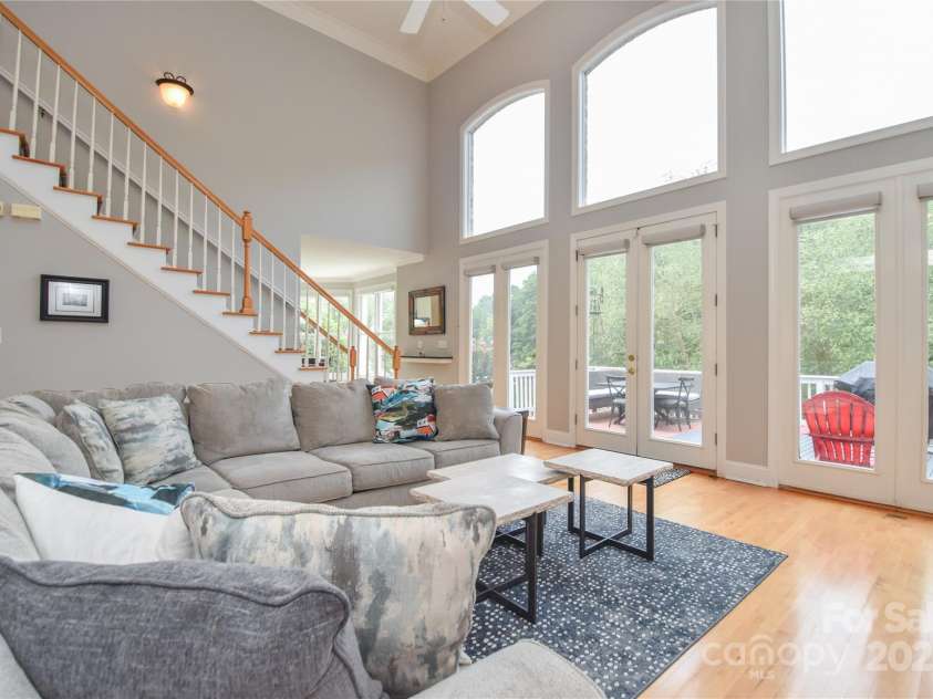 9221 Belle Pines Court, Sherrills Ford, NC 28673.  MLS# CAR4280320, YatesRealty ID 25134. 