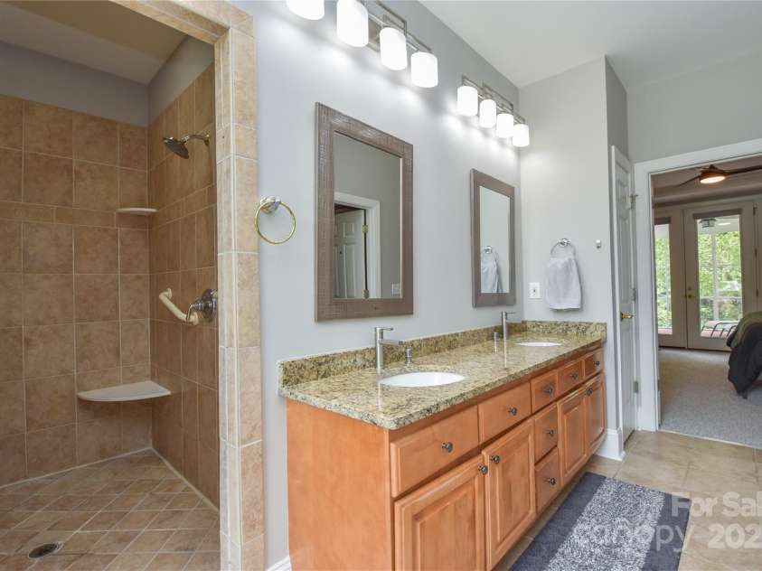 9221 Belle Pines Court, Sherrills Ford, NC 28673.  MLS# CAR4280320, YatesRealty ID 25134. 