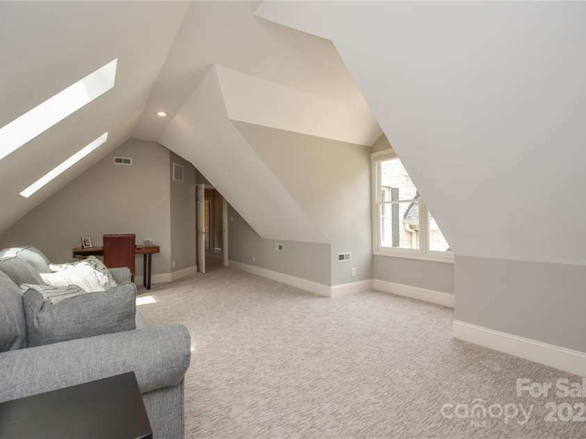 9221 Belle Pines Court, Sherrills Ford, NC 28673.  MLS# CAR4280320, YatesRealty ID 25134. 