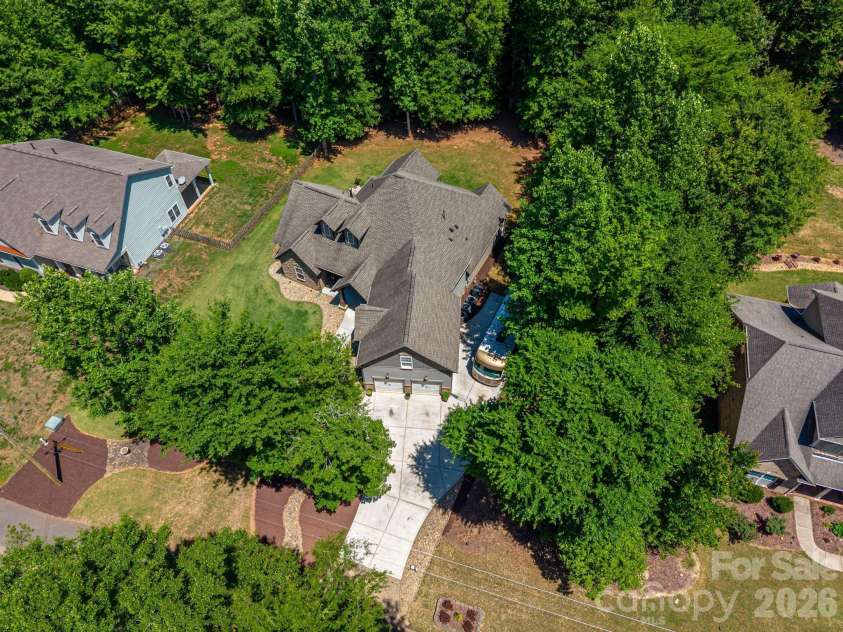489 Evergreen Road, Lake Wylie, SC 29710.  MLS# CAR4383228, YatesRealty ID 25136. 
