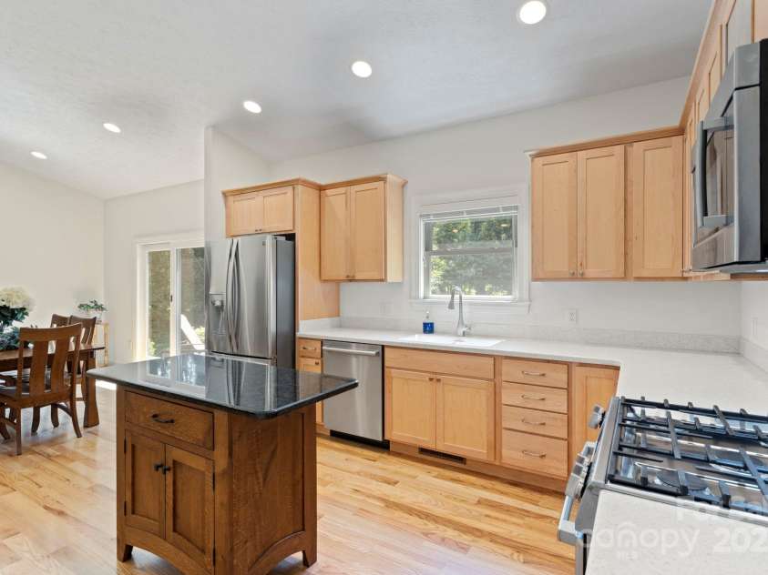 99 Pinecrest Estates Drive, Flat Rock, NC 28731.  MLS# CAR4280073, YatesRealty ID 25138. 