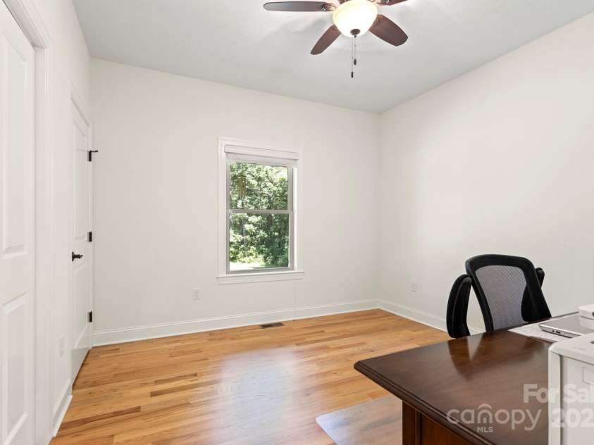 99 Pinecrest Estates Drive, Flat Rock, NC 28731.  MLS# CAR4280073, YatesRealty ID 25138. 