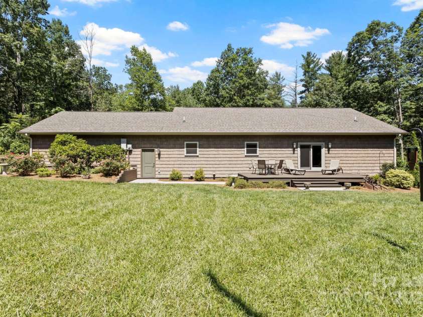 99 Pinecrest Estates Drive, Flat Rock, NC 28731.  MLS# CAR4280073, YatesRealty ID 25138. 