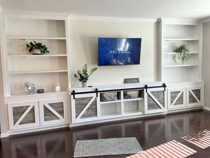 878 Summerlake Drive, Fort Mill, SC 29715.  MLS# CAR4318375, YatesRealty ID 2514. 