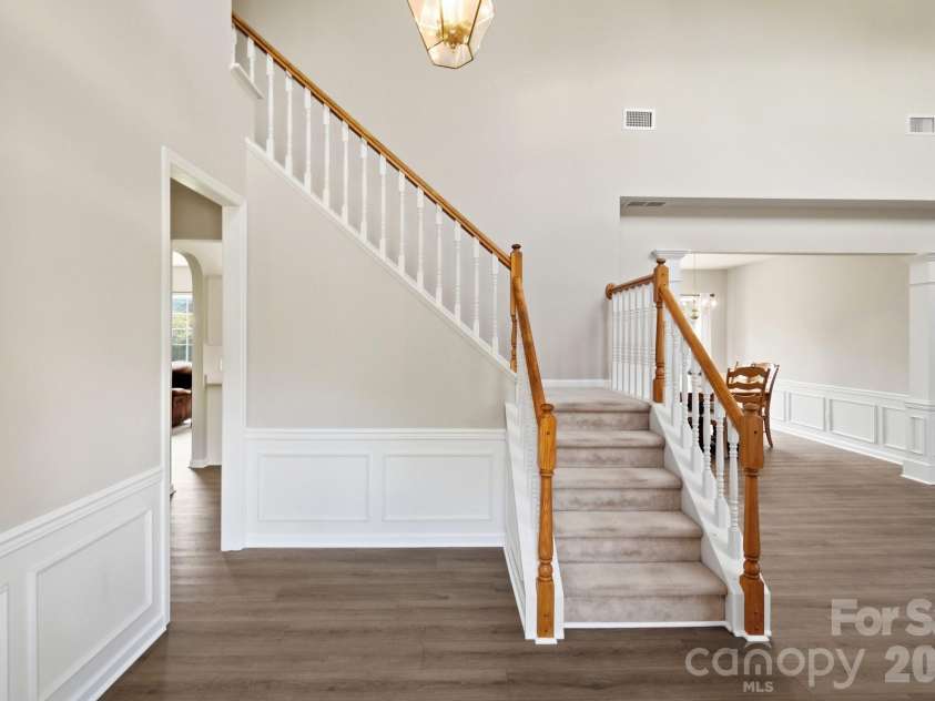 7724 Dinniston Drive, Huntersville, NC 28078.  MLS# CAR4413809, YatesRealty ID 25140. 