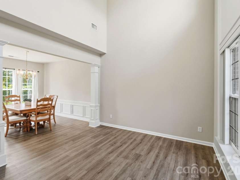 7724 Dinniston Drive, Huntersville, NC 28078.  MLS# CAR4413809, YatesRealty ID 25140. 