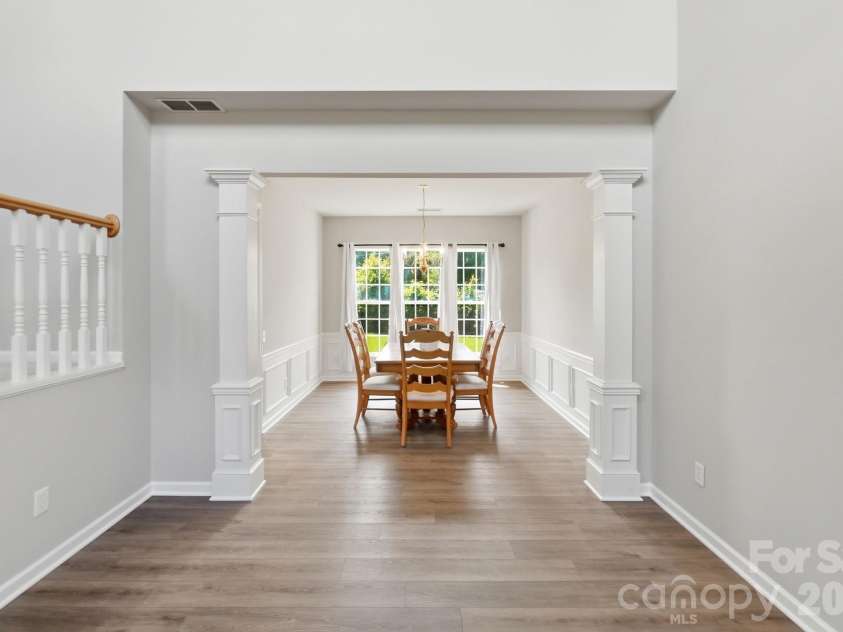 7724 Dinniston Drive, Huntersville, NC 28078.  MLS# CAR4413809, YatesRealty ID 25140. 