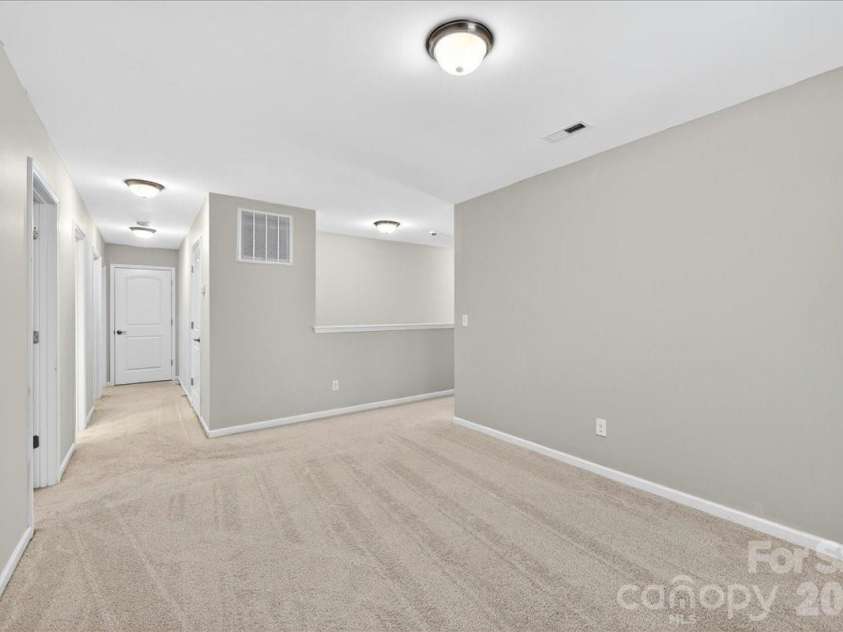 2053 Pine Siskin Court, Fort Mill, SC 29707.  MLS# CAR4381919, YatesRealty ID 25143. Loft