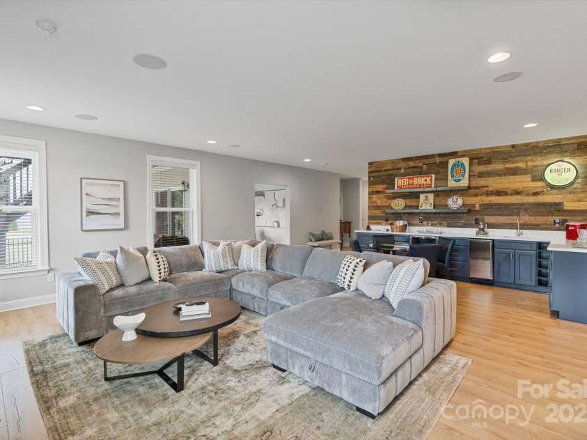 14218 Morningate Street, Huntersville, NC 28078.  MLS# CAR4280388, YatesRealty ID 25146. 