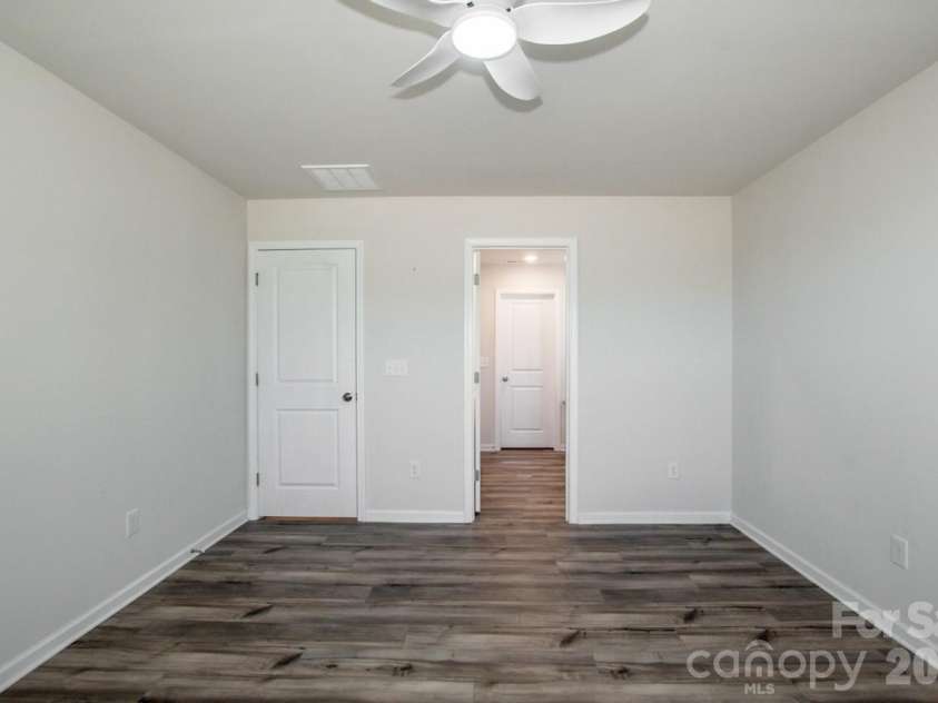 2742 Legacy Ridge Lane, Catawba, NC 28609.  MLS# CAR4382465, YatesRealty ID 25147. 