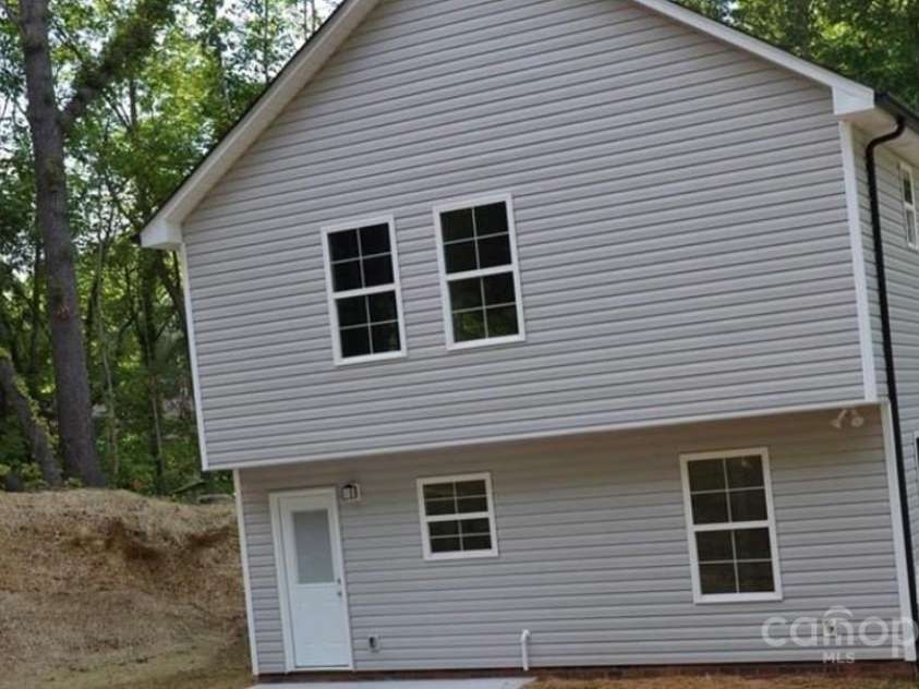 408 22nd Street, Kannapolis, NC 28083.  MLS# CAR4280401, YatesRealty ID 25147. 