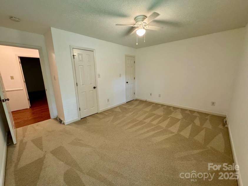 635 Windsor Place, Concord, NC 28025.  MLS# CAR4280232, YatesRealty ID 25148. Bedroom 3