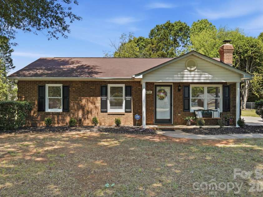 4711 Myers Road, Monroe, NC 28110.  MLS# CAR4380036, YatesRealty ID 25149. 