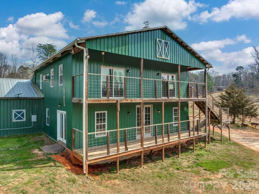 1487 Hayes Road, Columbus, NC 28722.  MLS# CAR4351832, YatesRealty ID 2515. 