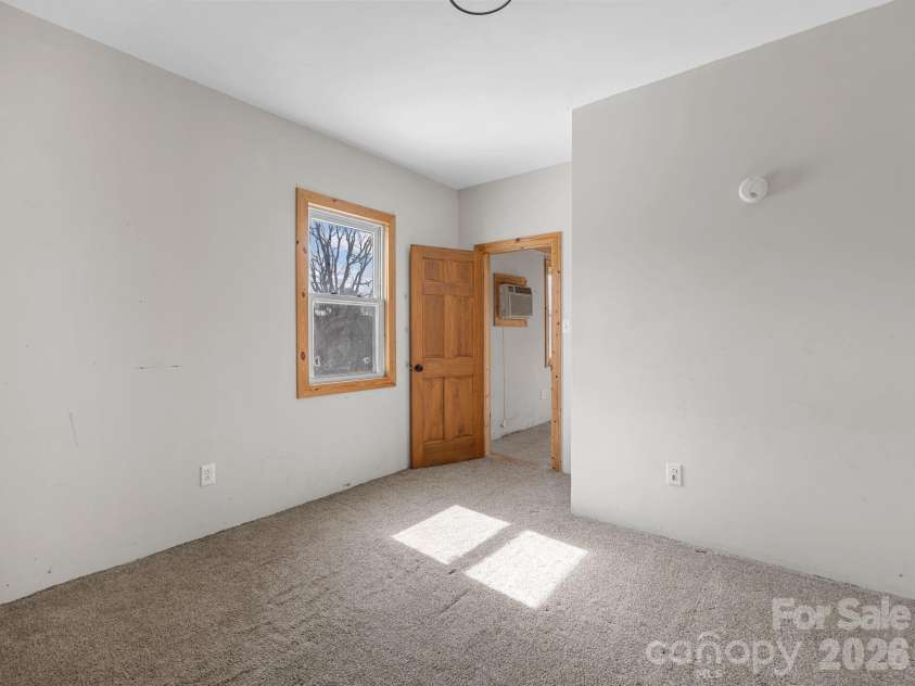 1487 Hayes Road, Columbus, NC 28722.  MLS# CAR4351832, YatesRealty ID 2515. 