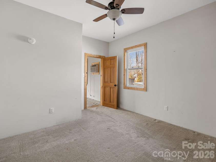 1487 Hayes Road, Columbus, NC 28722.  MLS# CAR4351832, YatesRealty ID 2515. 