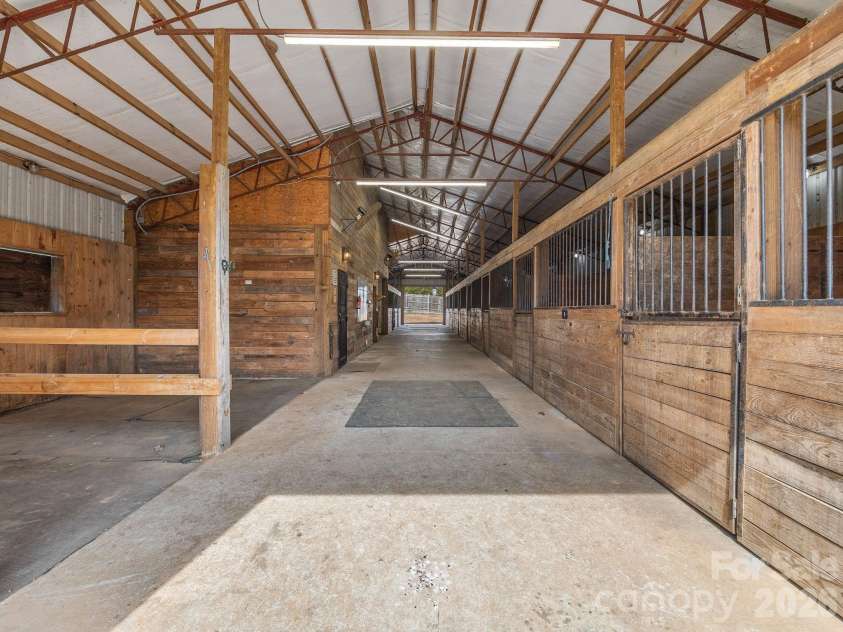 1487 Hayes Road, Columbus, NC 28722.  MLS# CAR4351832, YatesRealty ID 2515. 