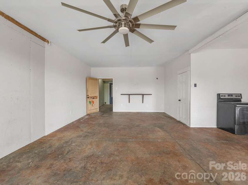 1487 Hayes Road, Columbus, NC 28722.  MLS# CAR4351832, YatesRealty ID 2515. 