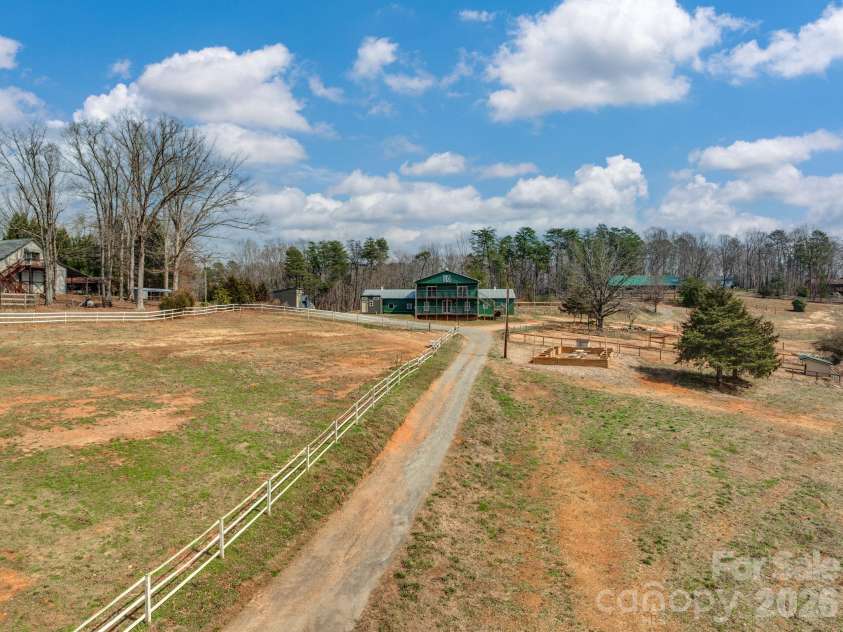 1487 Hayes Road, Columbus, NC 28722.  MLS# CAR4351832, YatesRealty ID 2515. 