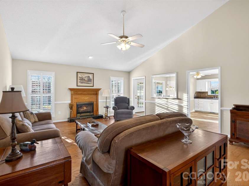 834 Indian Trail Run, Inman, SC 29349.  MLS# CAR4335354, YatesRealty ID 2515. 