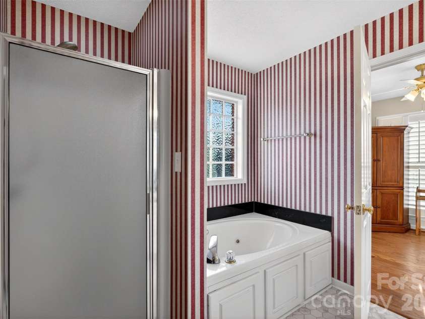 834 Indian Trail Run, Inman, SC 29349.  MLS# CAR4335354, YatesRealty ID 2515. 