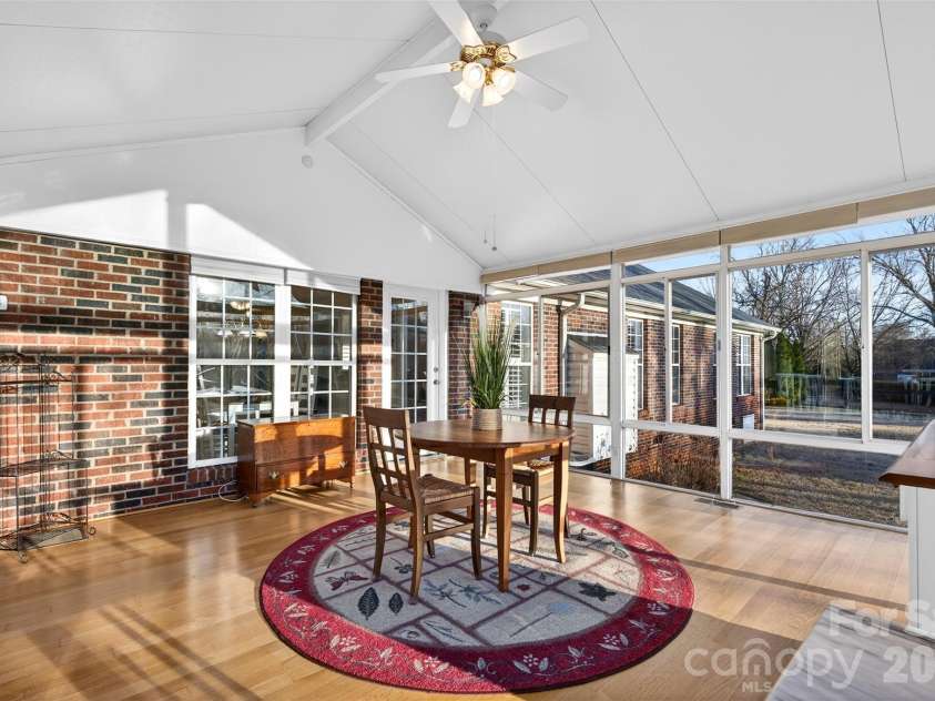 834 Indian Trail Run, Inman, SC 29349.  MLS# CAR4335354, YatesRealty ID 2515. 