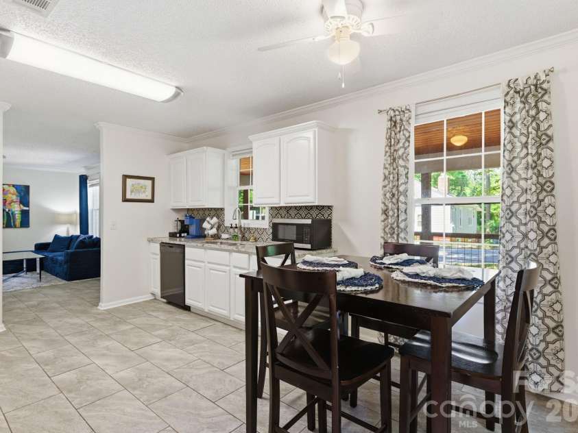 144 Hanover Street, Asheville, NC 28806.  MLS# CAR4385144, YatesRealty ID 25150. 